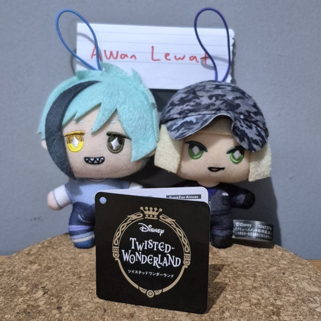 Twisted Wonderland Mini Nuigurumi, Rook Hunt and Floyd Leech