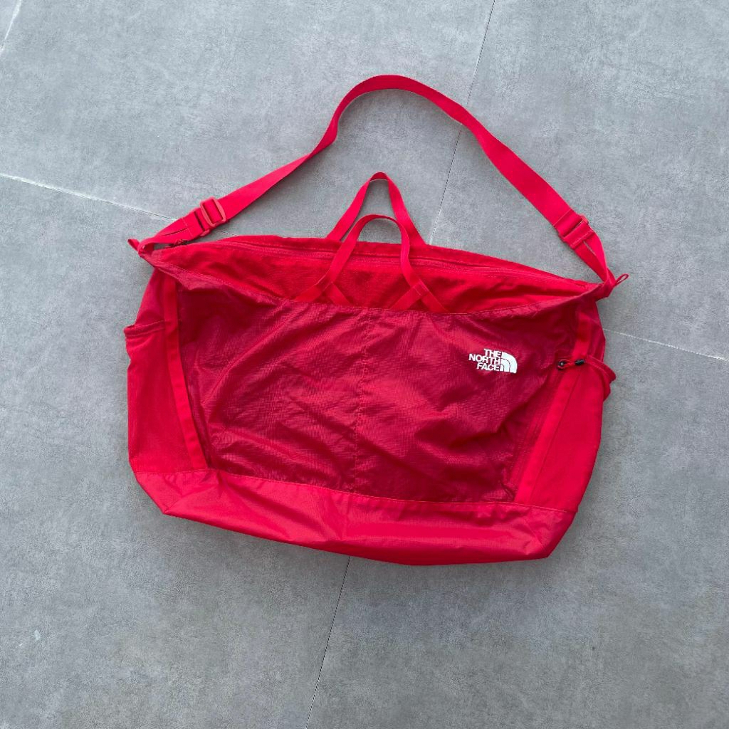 The North Face Totepack - Duffel Bag University Red Cordura 22L Unisex 100%Original
