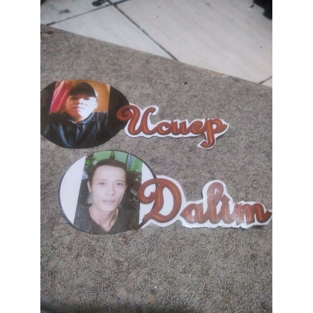 

Stiker Nama dan Photo kamu bisa request custom