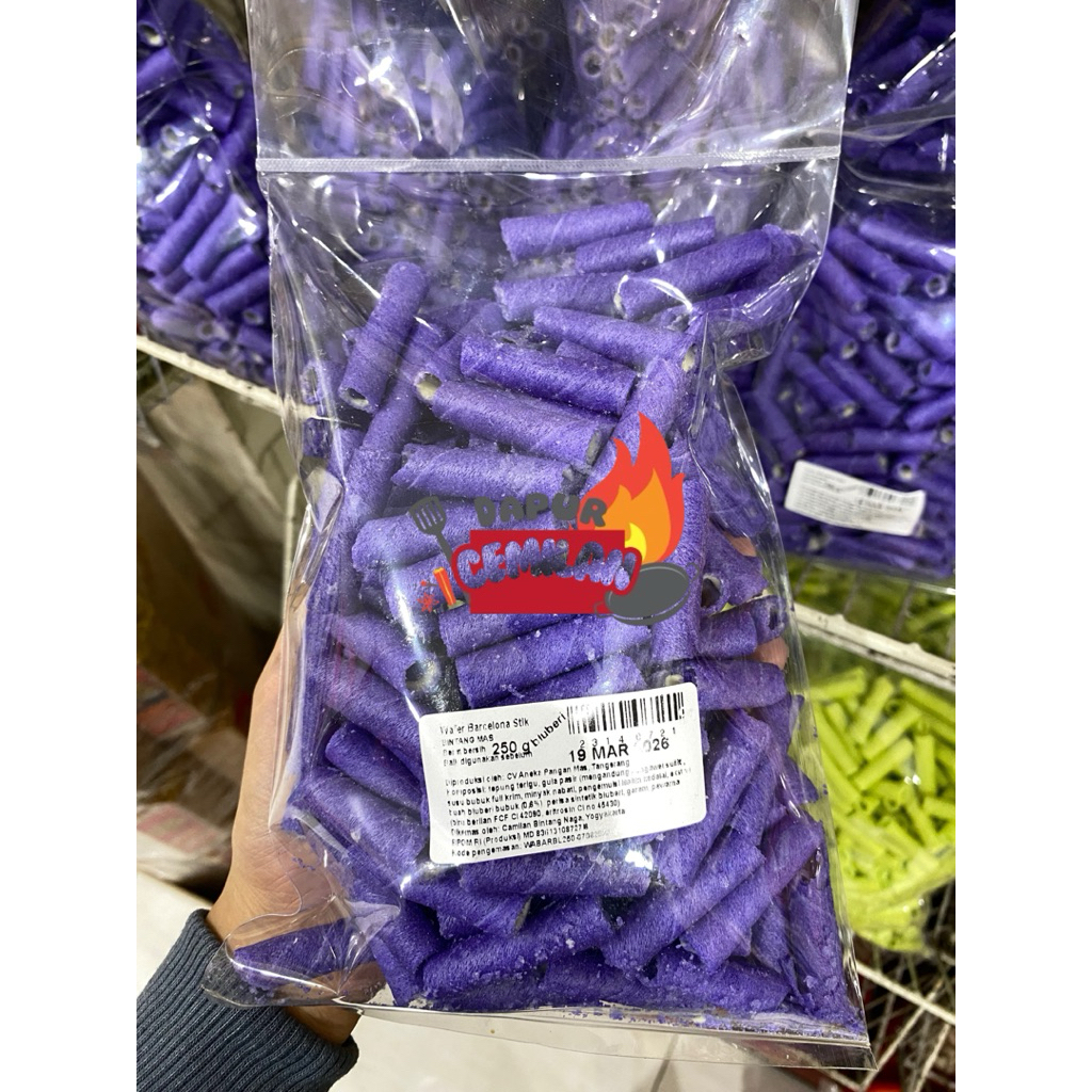 

Astor Mini Ungu Bluberry Wafer Stik Bluberry 250g