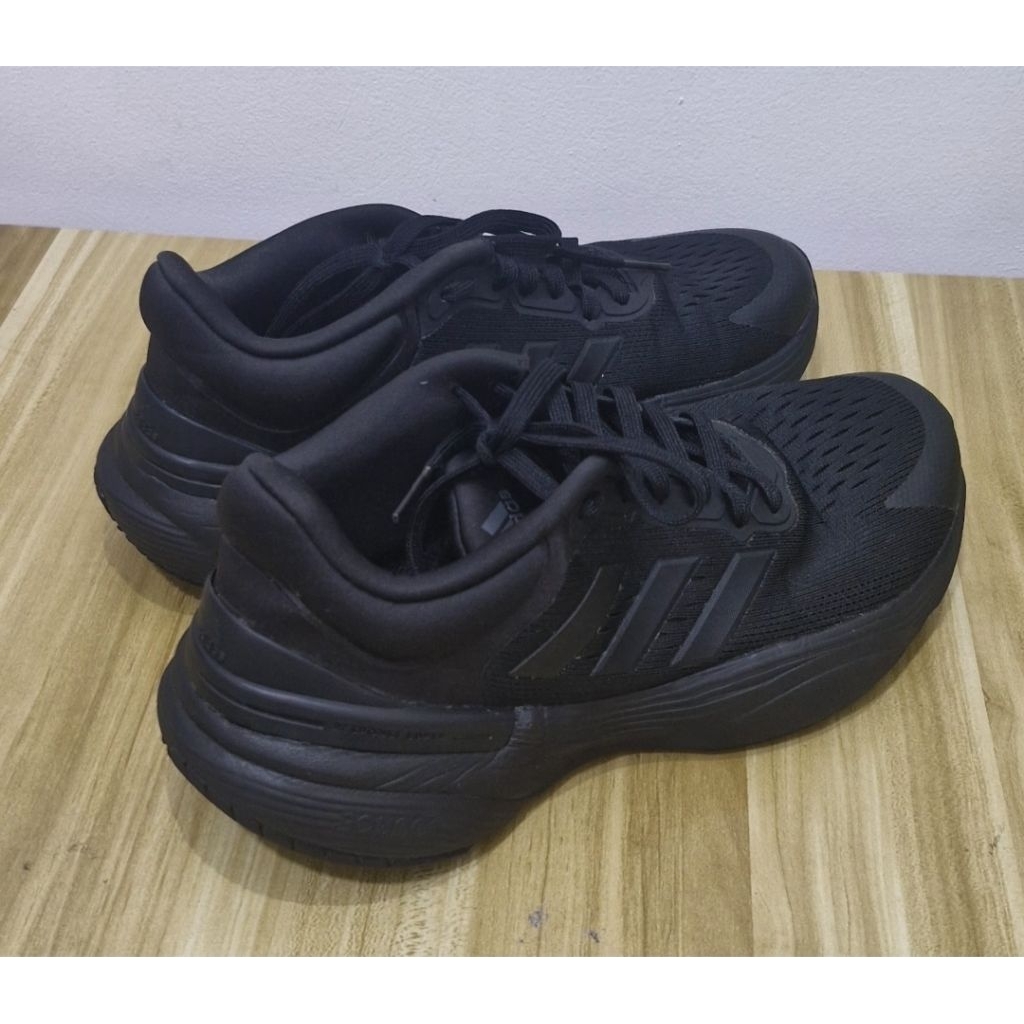Adidas Preloved