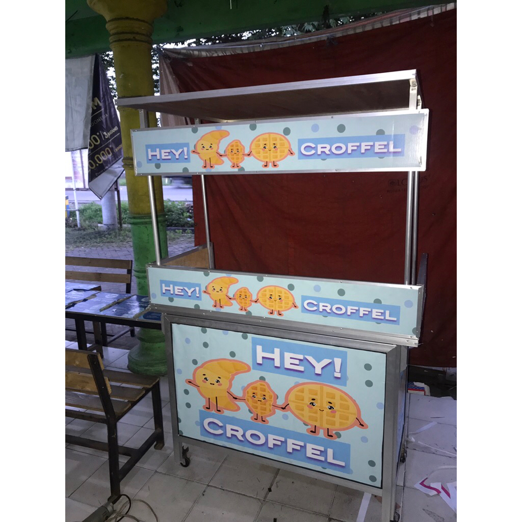 Booth portable rombong lipat