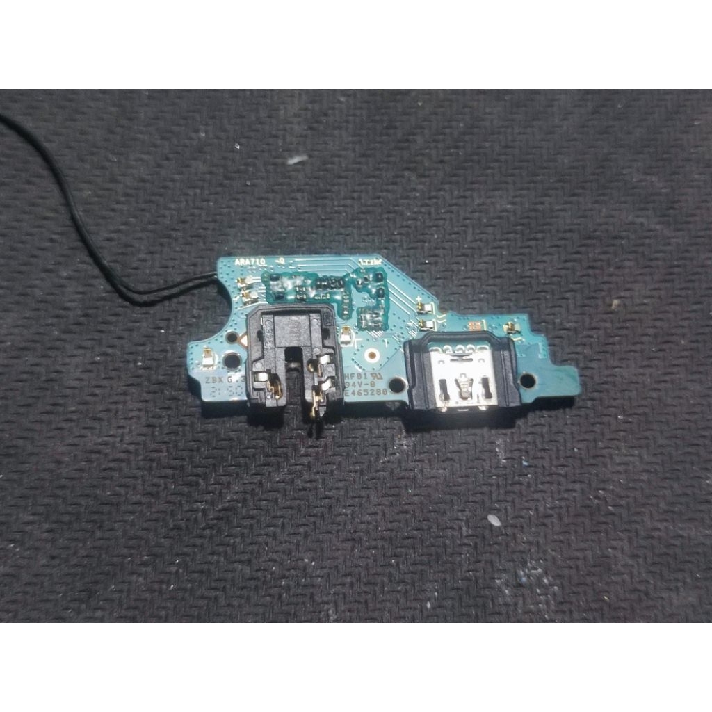 PAPA CAS  BOT BAWAH REALME C21