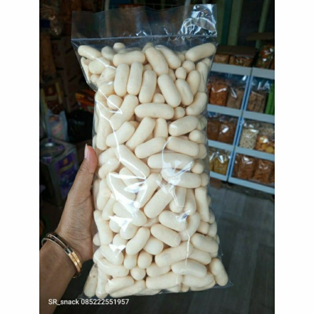 

pilus pletok bentuk pnjang gurih renyah isi 125 g