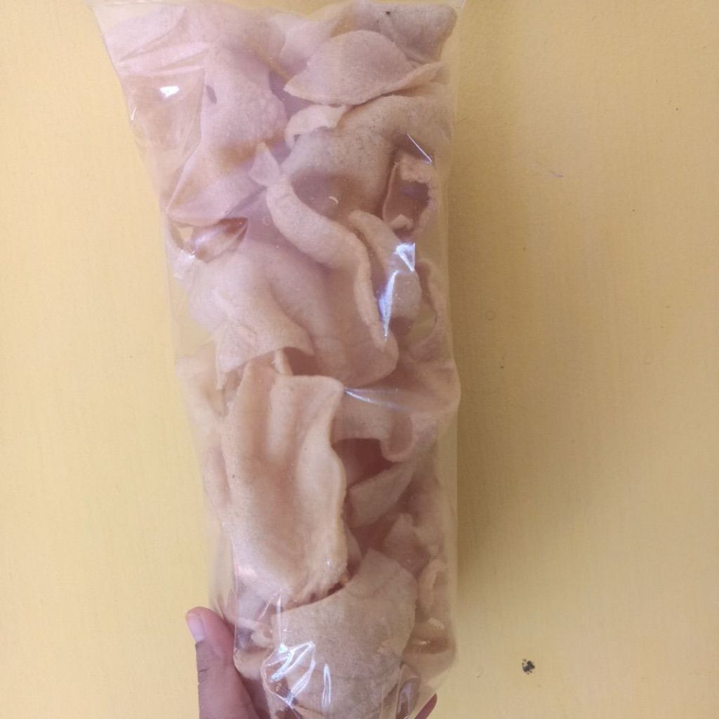 

2 bungkus Kerupuk Nasi siap makan - Cemilan dari Ranah Minang