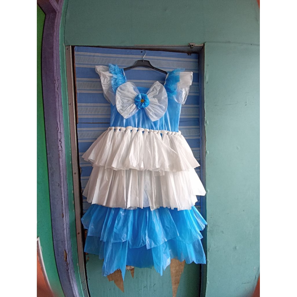 kostum kresek jumbo,kostum kresek dewasabaju daur ulang karnaval,baju daur ulang anak perempuan