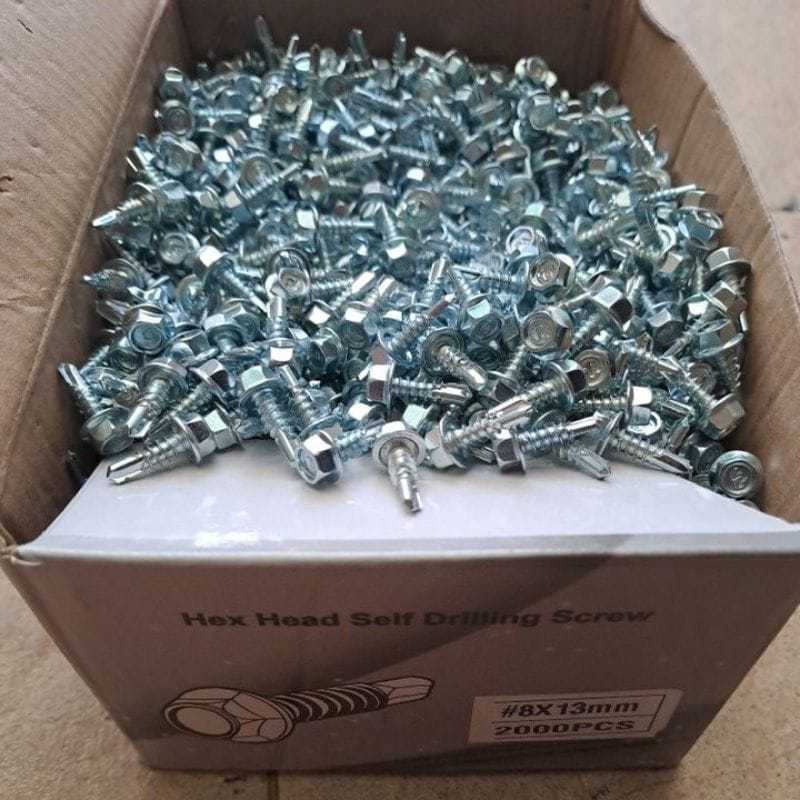 Toko Sekrup Baut Murah Baut Baja Ringan Drilling Atap Galvalum 8x13 isi 100pcs dengan Kunci Kepala 6