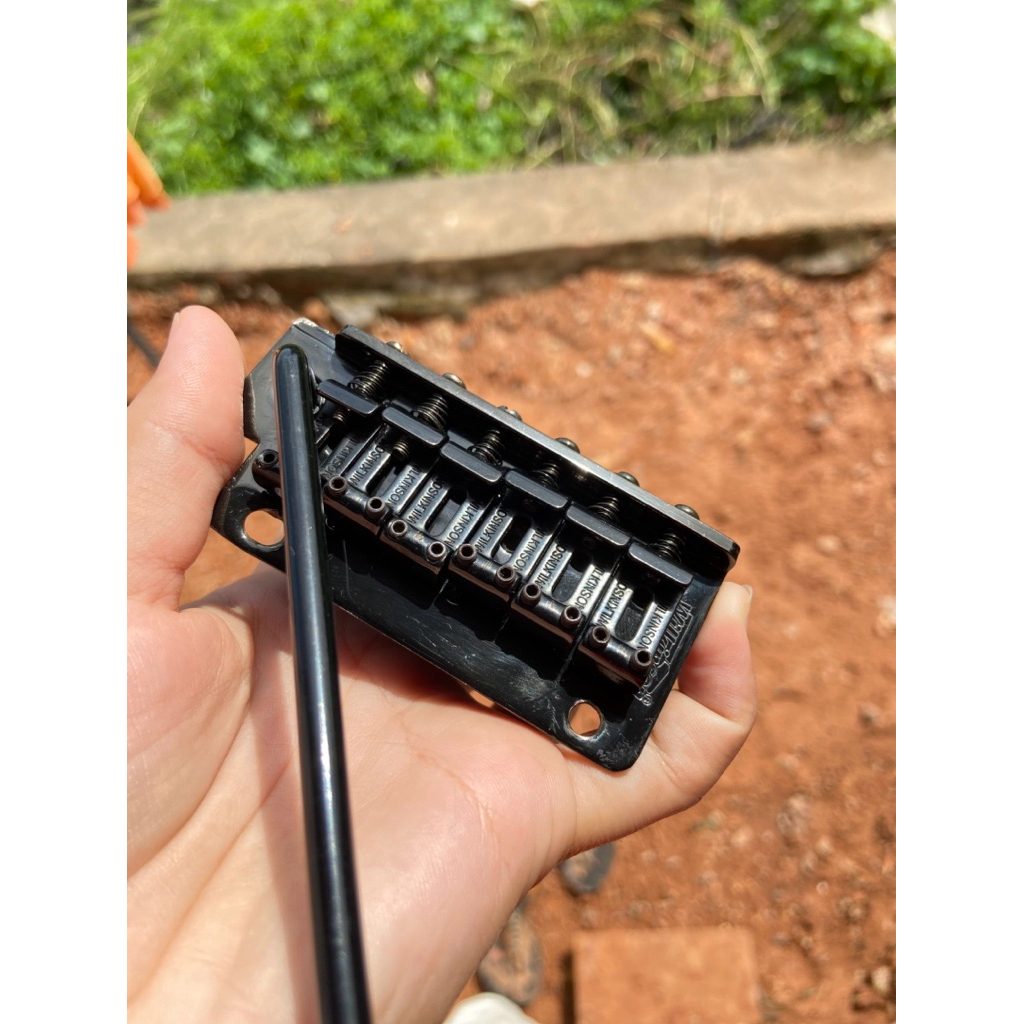 Tremolo Wilkinson Bridge 2 pipot