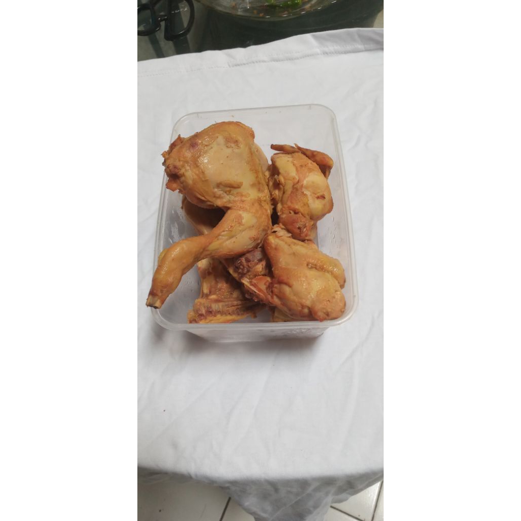 

Ayam ungkep tinggal goreng isi 5