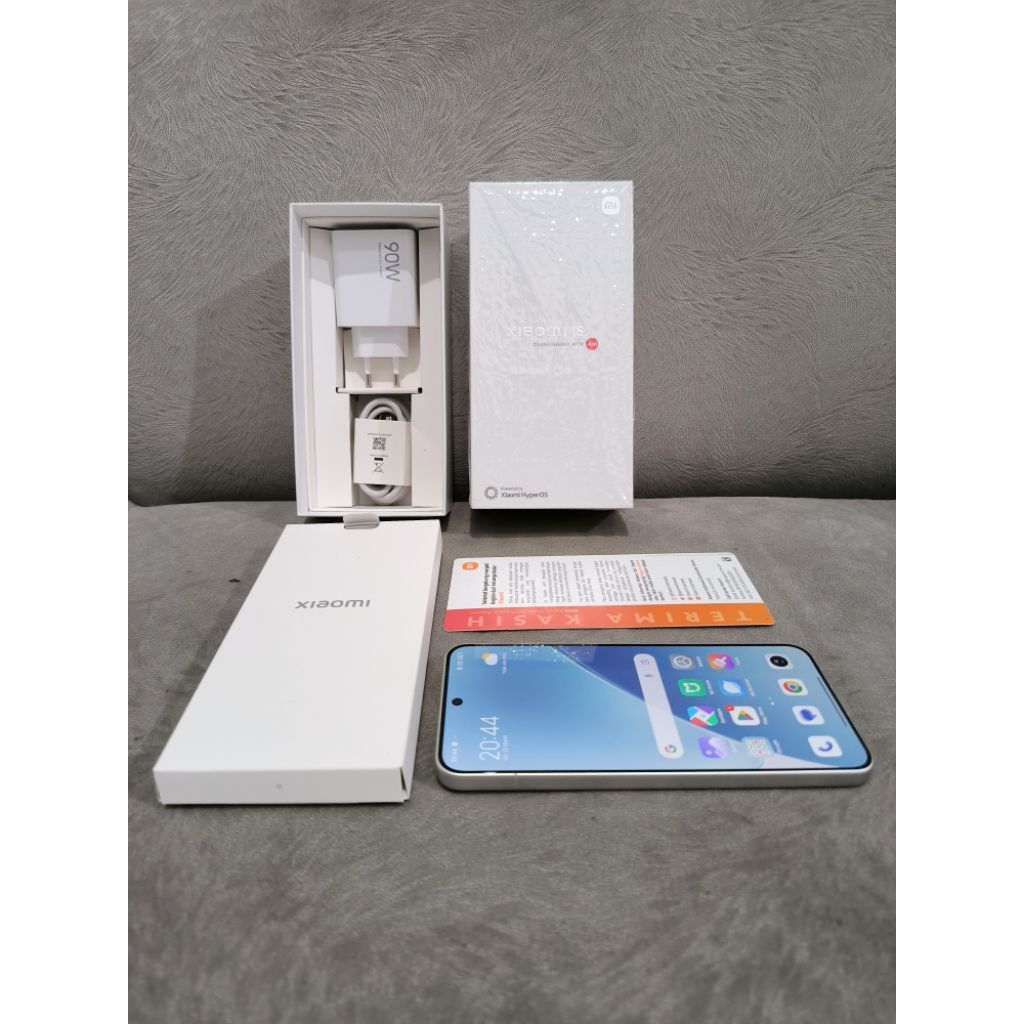 Xiaomi 15 12/256GB Fullset Mulus Second Bekas