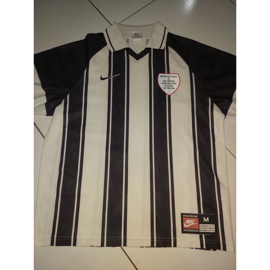 Jersey Original NIKE Manchester United V Eric Cantona European Eleven 1998