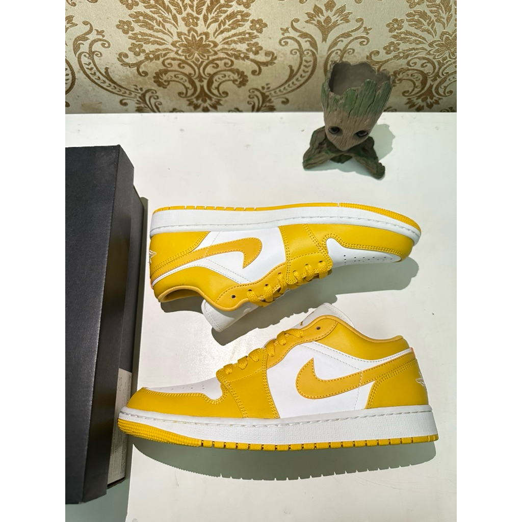 SEPATU NIKE AIR JORDAN 1 LOW