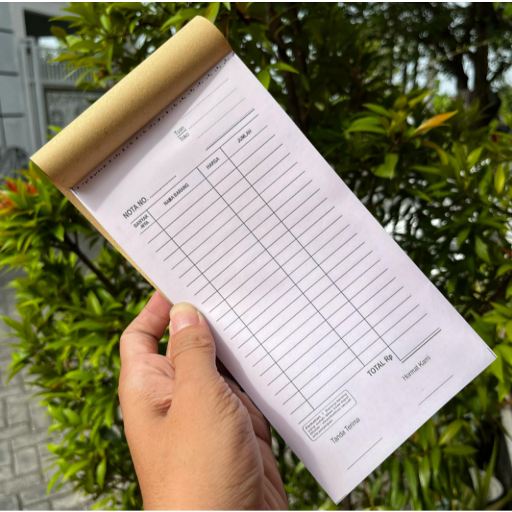 

nota penjualan ukuran 10x21 cm kop kosongan 1ply tidak rangkap ready stock
