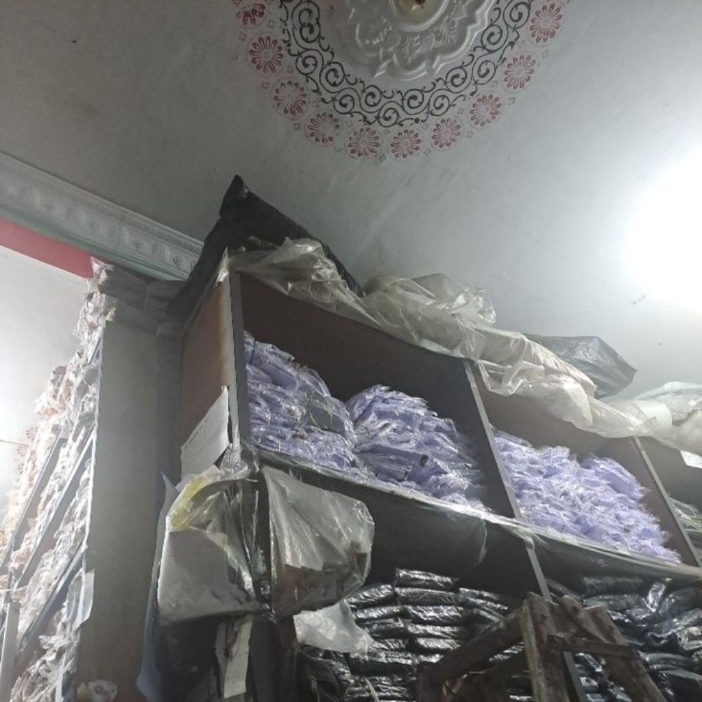 

Putra Berkah-Baju SD Kemeja SD Putih Seragam Sekolah SD Lengan Pendek Lengan Panjang Pria Wanita