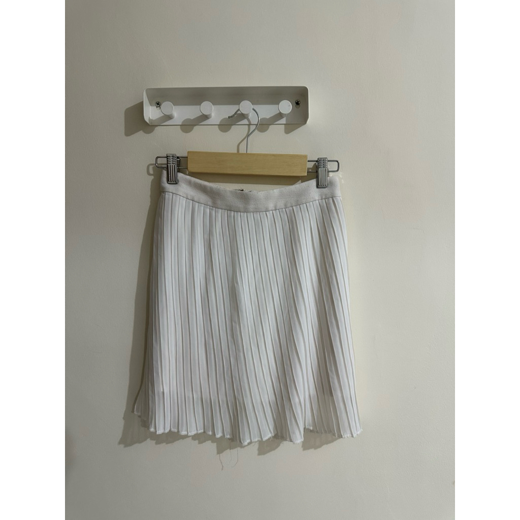 Xsml white pleats skirt pleated mini skirt rok pendek plisket putih (x)sml