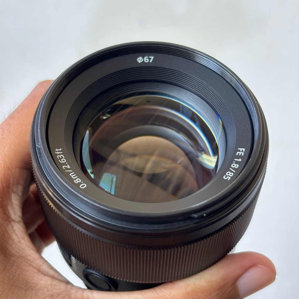 Lensa Sony FE 85mm f1.8 Full Frame