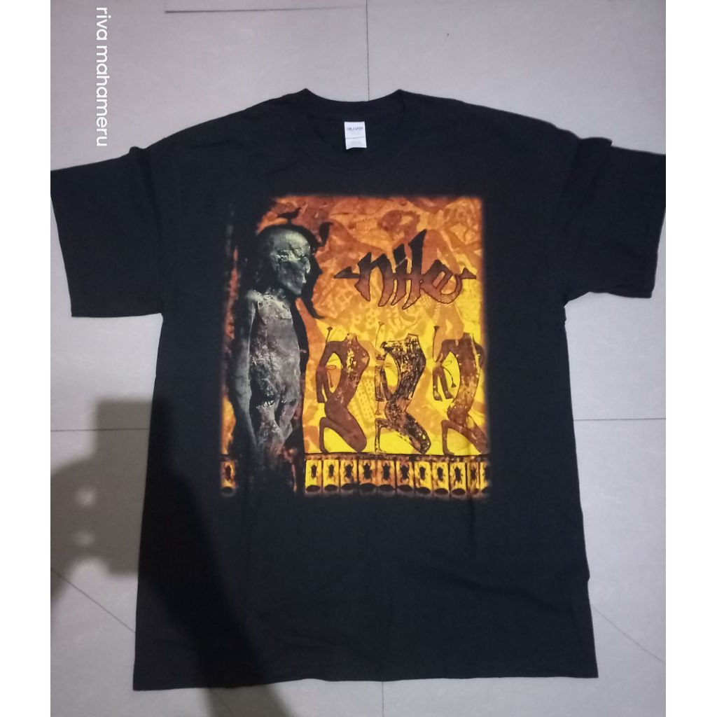 t-shirt nile - amongst the catacombs of nephren