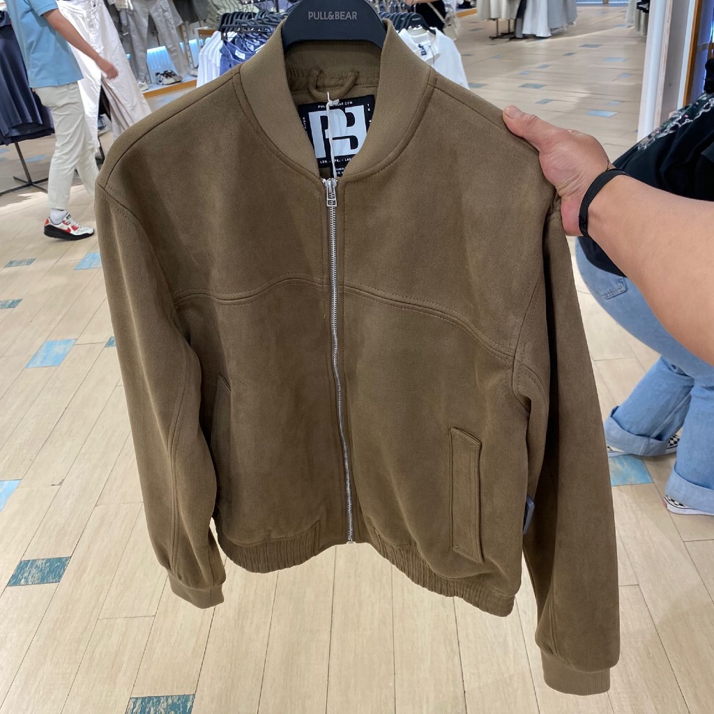 Jastip. Jacket Bomber Suede Pull&Bear (Man)