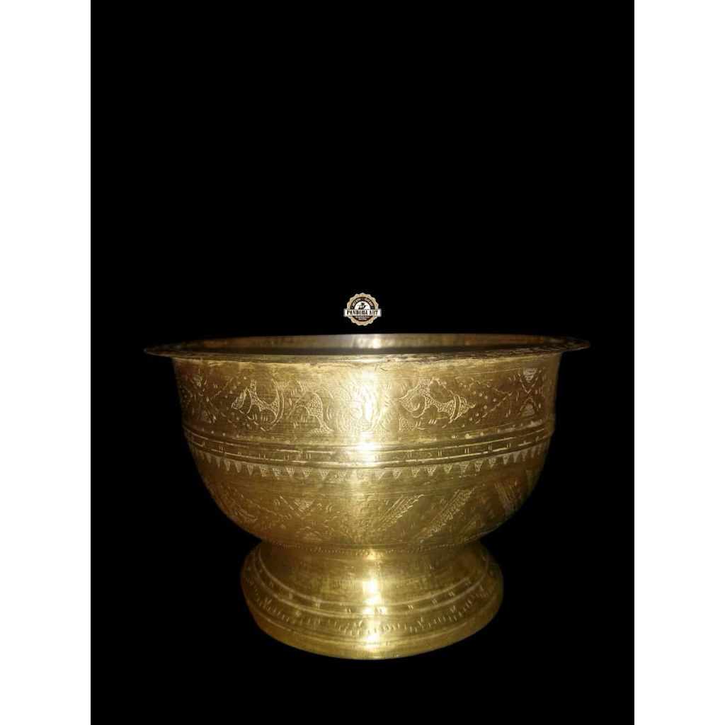 Bokor kuningan ukir lawas TEBAL ( B923 )