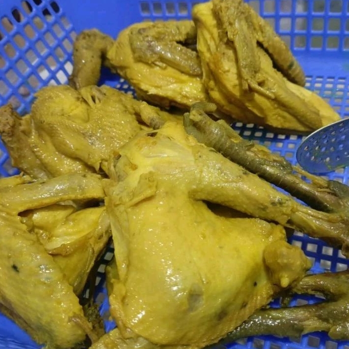 

Ayam kampung ungkep Rempah JAWA Berta 7-8 ons/ ekor PLUS Sambal