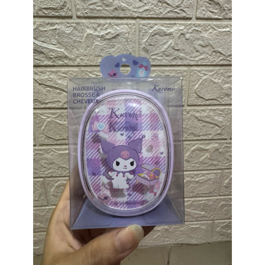 Miniso x Sanrio Characters Detangling Massage Brush KUROMI