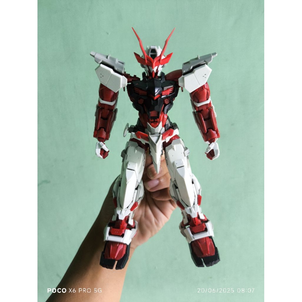MG MJH Astray red frame minus