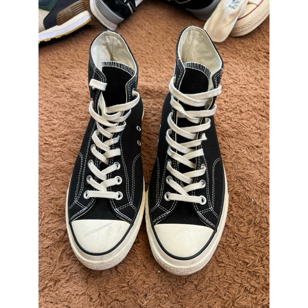 Sepatu Converse Bekas – Pria – Warna Hitam – Size 43