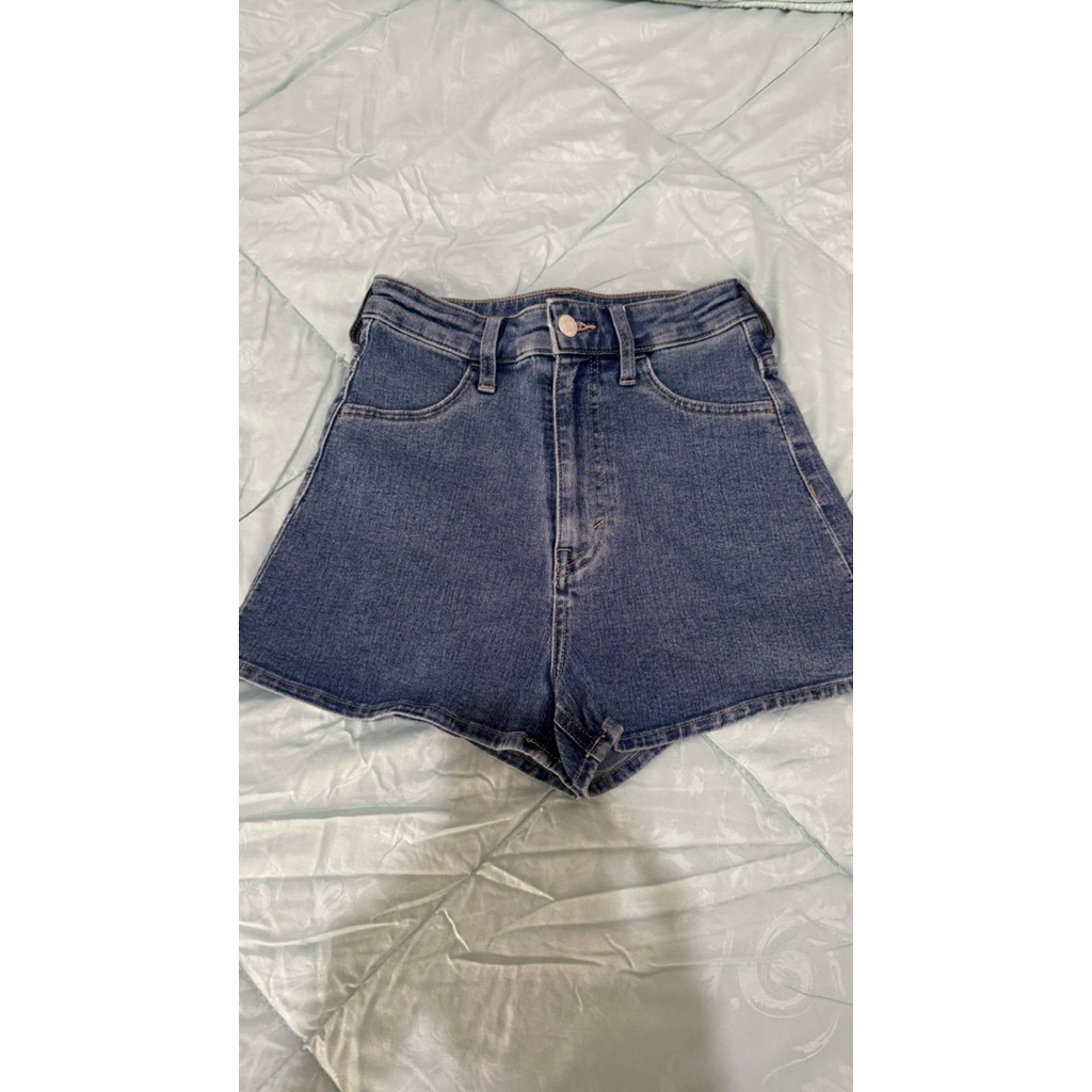 celana pendek H&M wanita hot pan H&M wanita celana pendek denim h&m wanita celana pendek kekinian ce