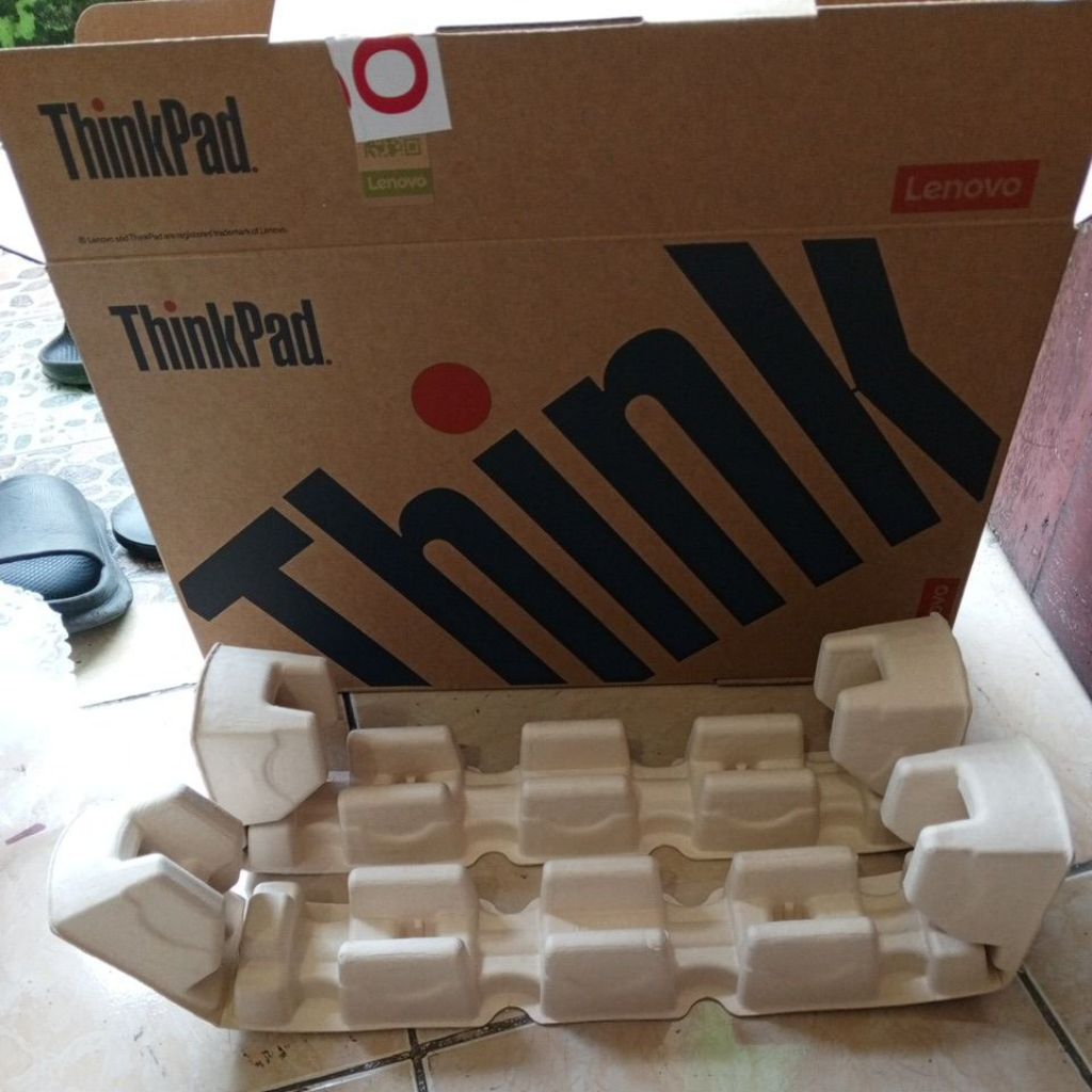 

kardus laptop thinkpad original