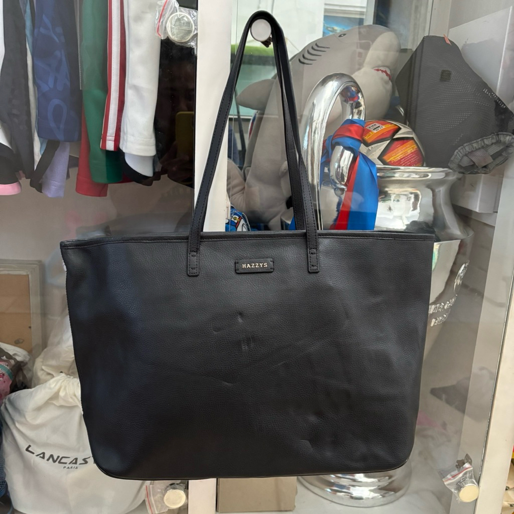 [Preloved] Totebag HAZZYS
