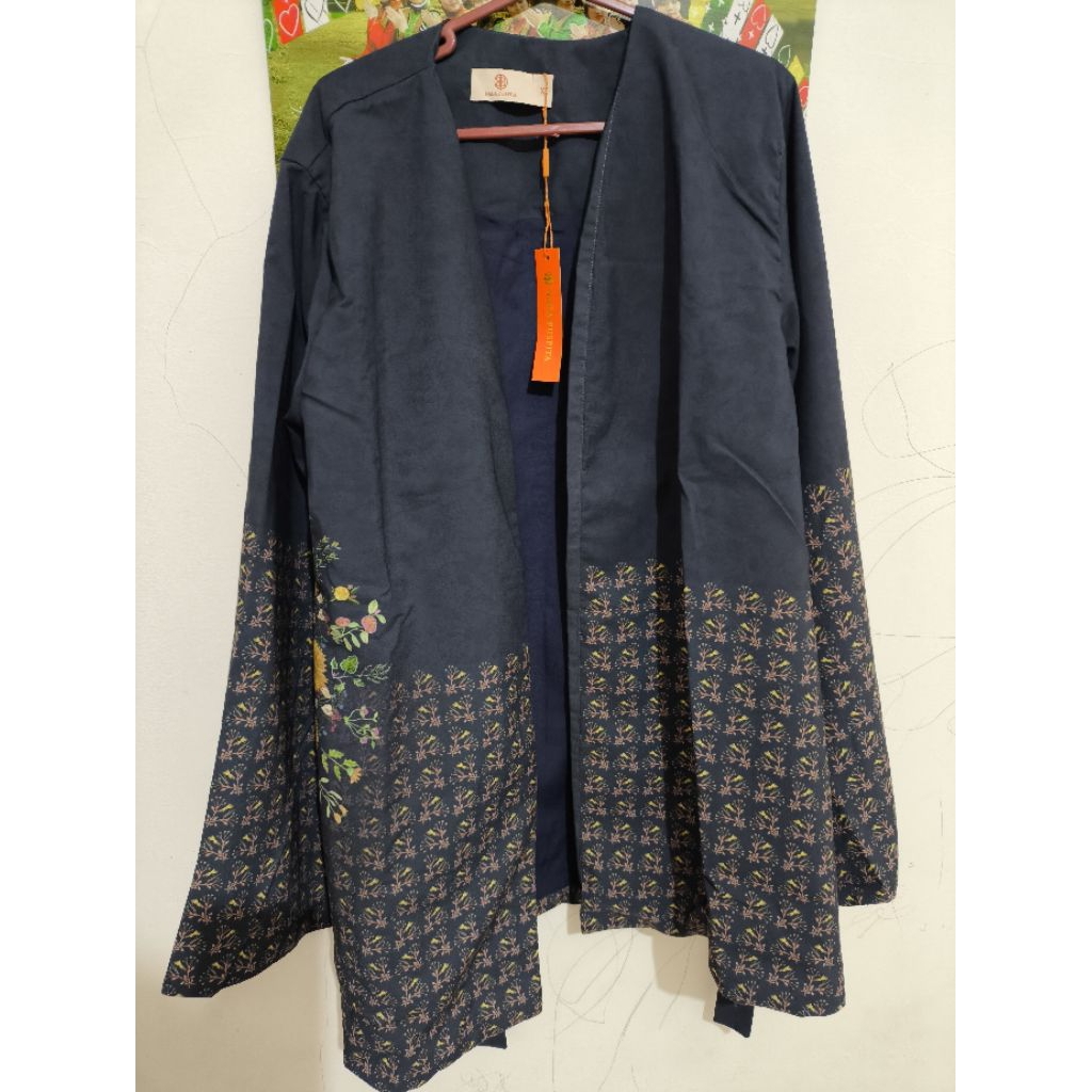 Nada Puspita -  fleur gala outer