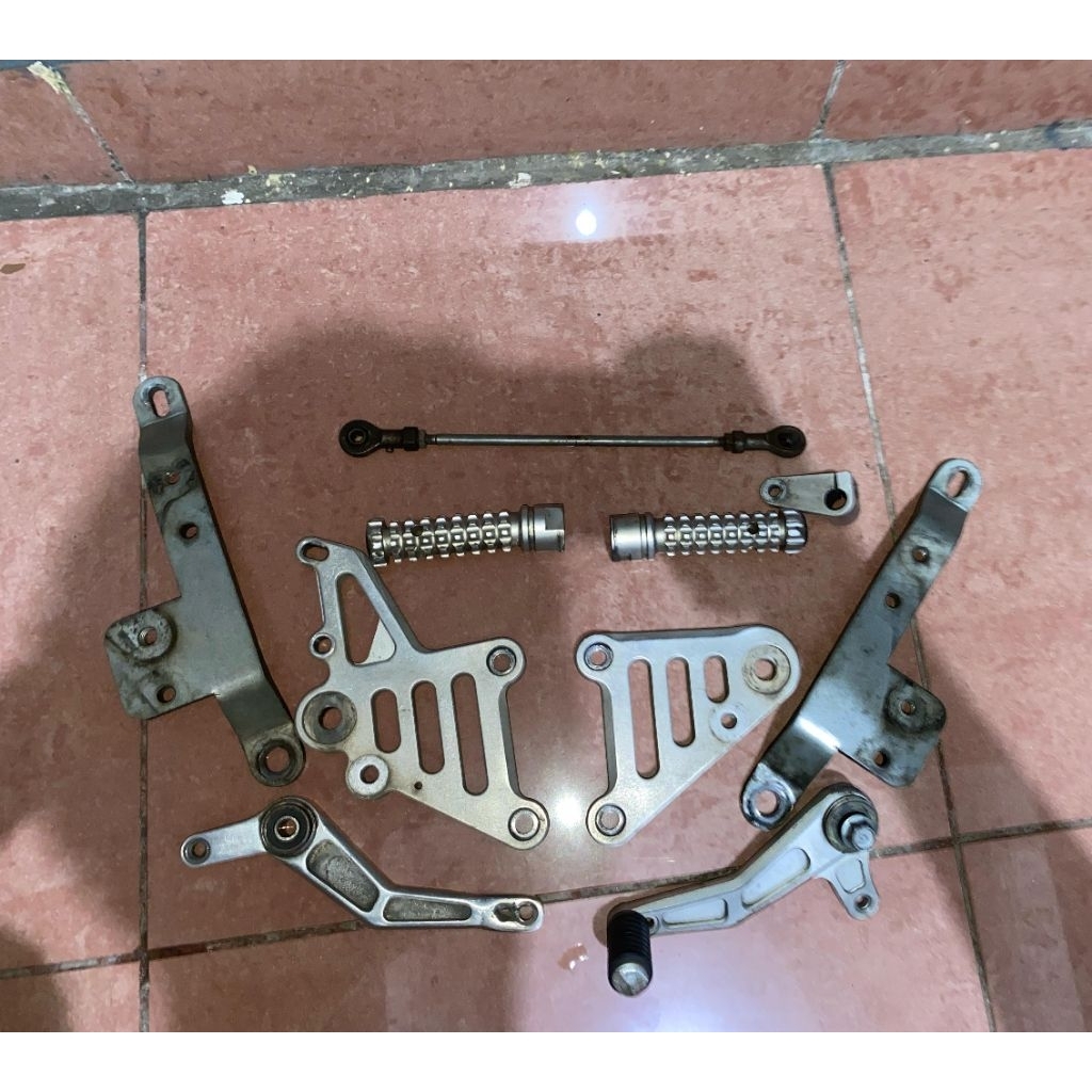 Footstep Underbone Berlin Mx King