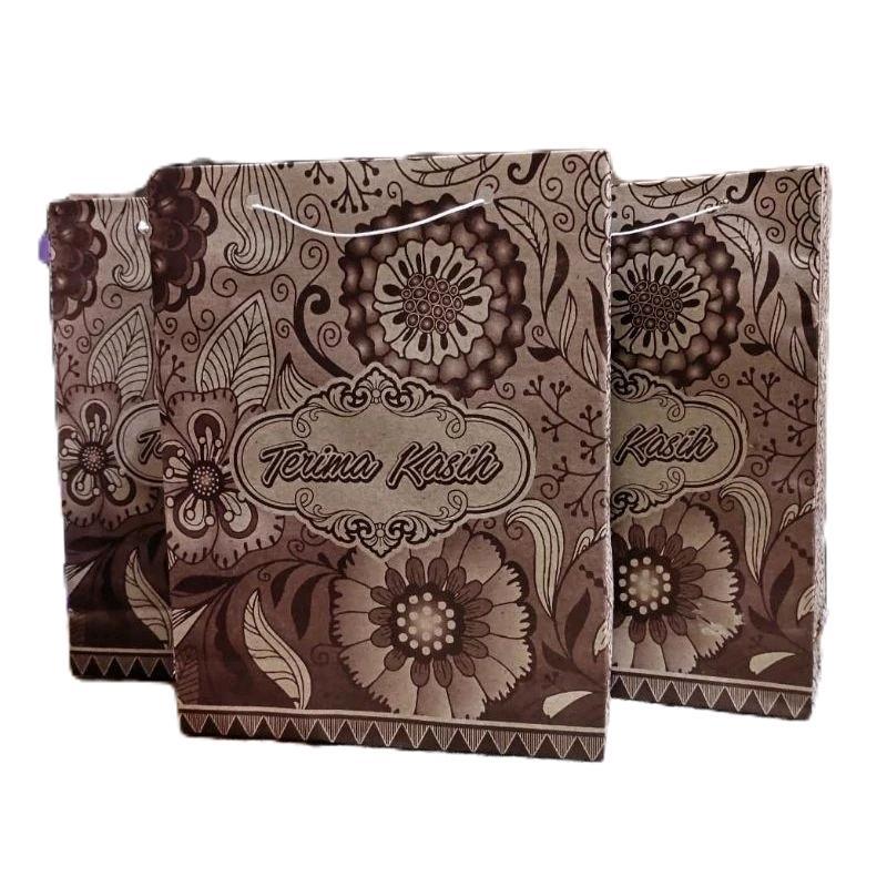 

Tas Jinjing Paper Bag Snack Khajatan Souvenir Isi 100 Pcs Model Motif Batik Random Tas jajan Catering