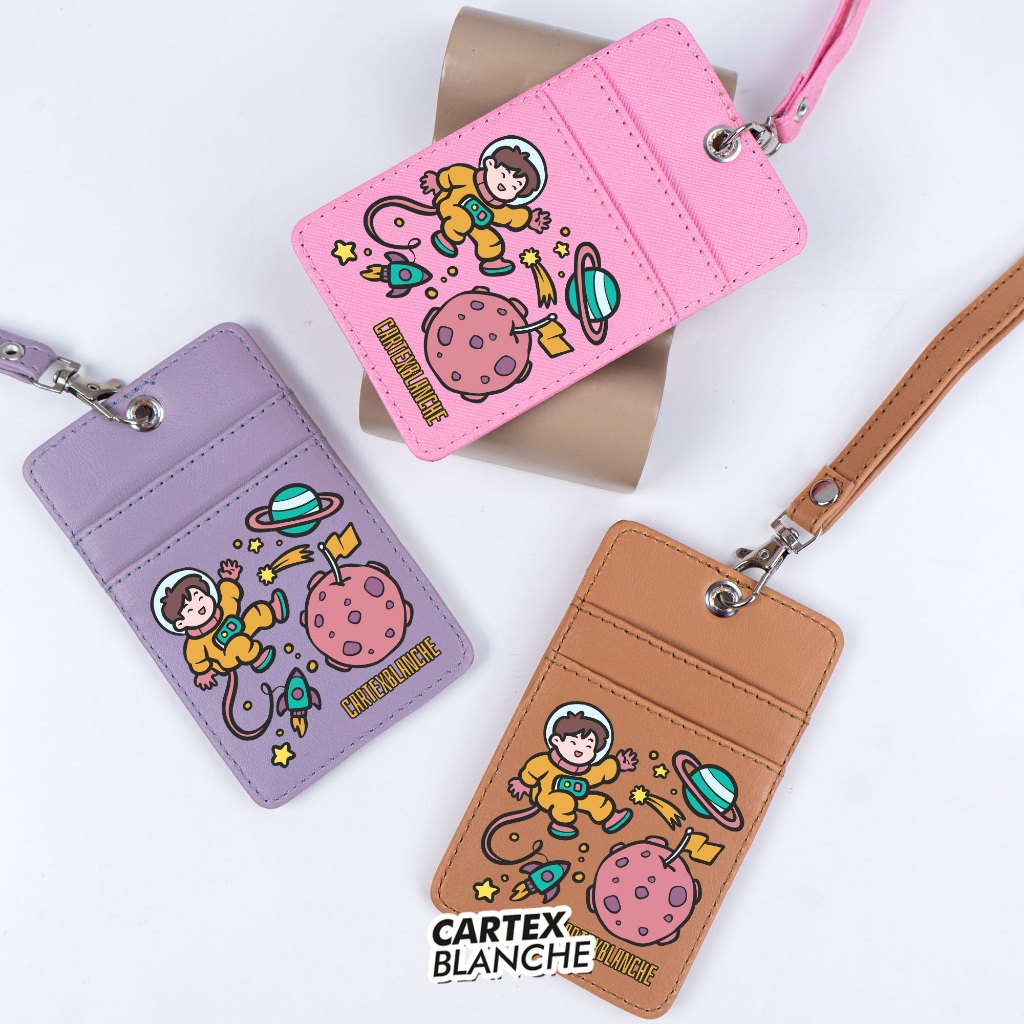 

Cartexblanche Astronot Lanyard Card Holder Unisex Name Tag Premium Pria & Wanita