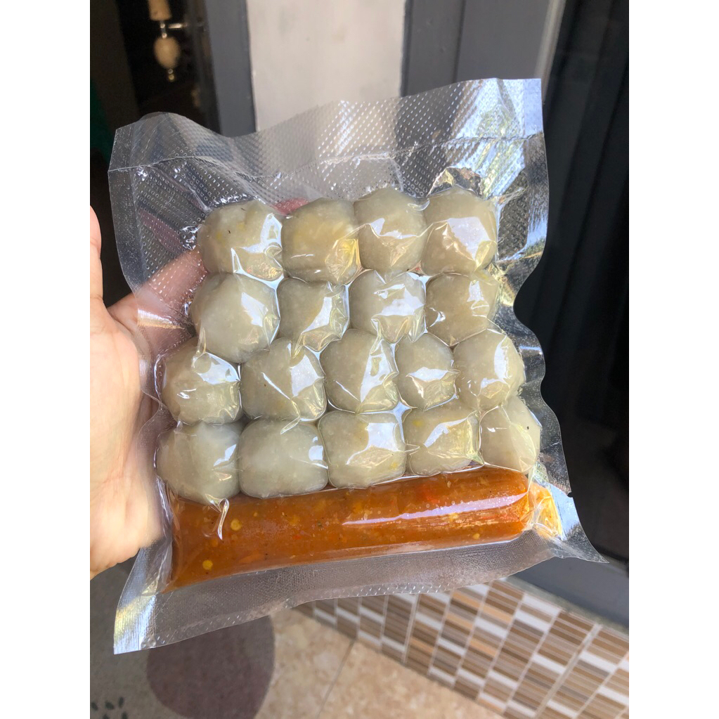 

Cilok Aci Daun Jeruk Bumbu Kacang Isi 20