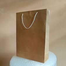

Paper Bag Polos Coklat Besar L/ 1 pcs Ukuran 25×9×35 cm