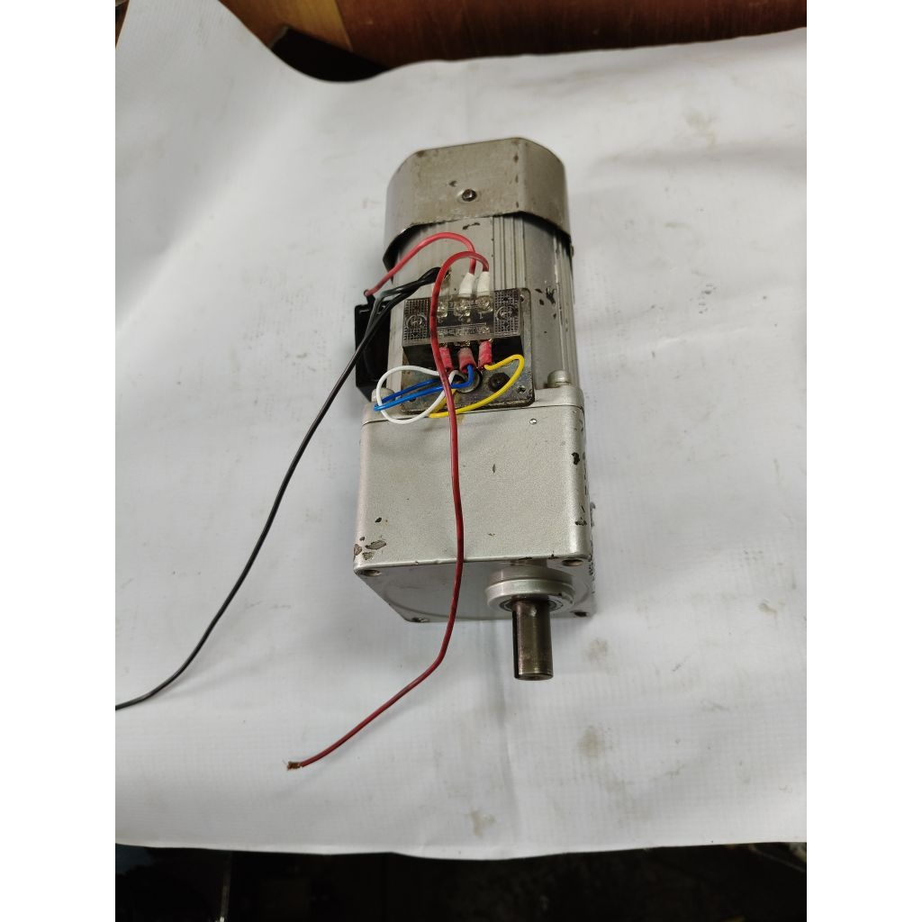 dinamo gearbox reducer