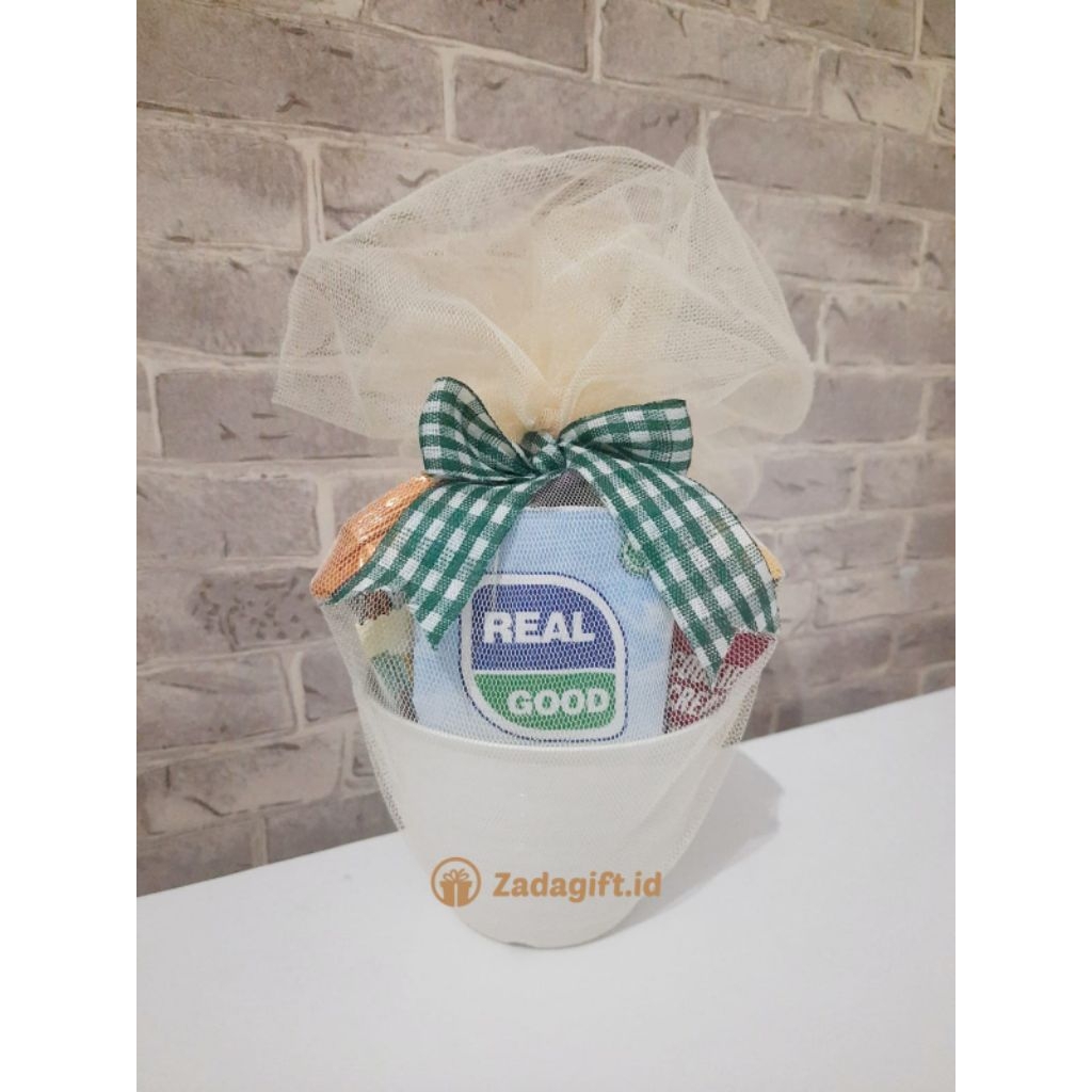 

Snack Ulang tahun / hampers ulang tahun Pot