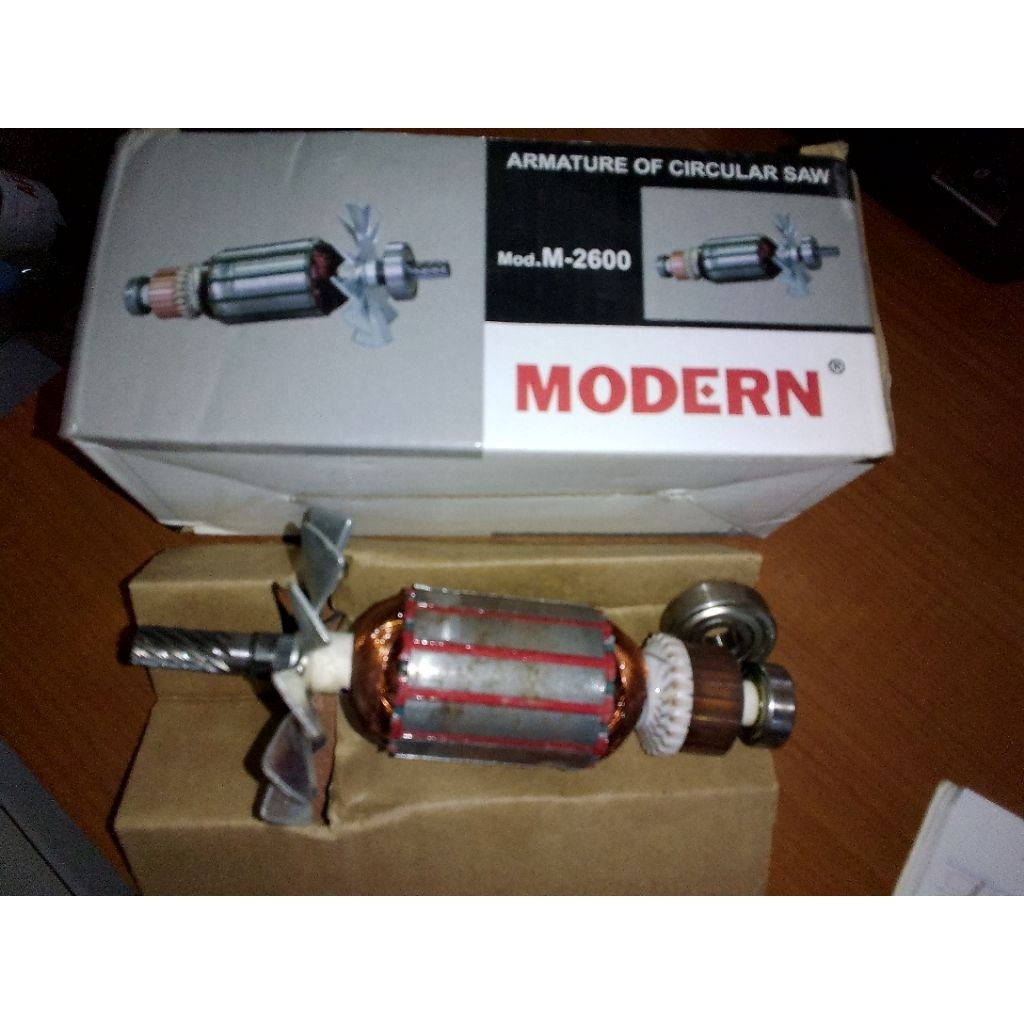 Angker Gergaji Modern M-2600