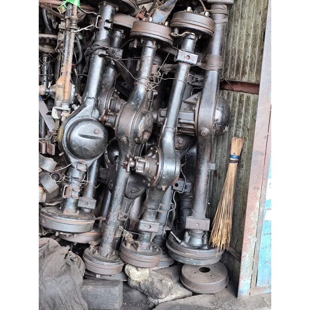 Gardan belakang Viar roda 3 copotan