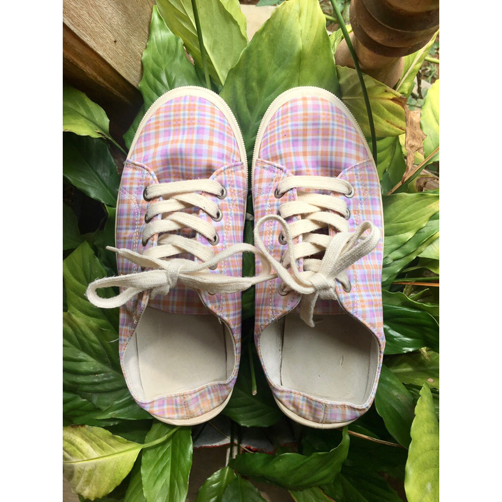 Perloved Sepatu Slip on Tali by Rubi