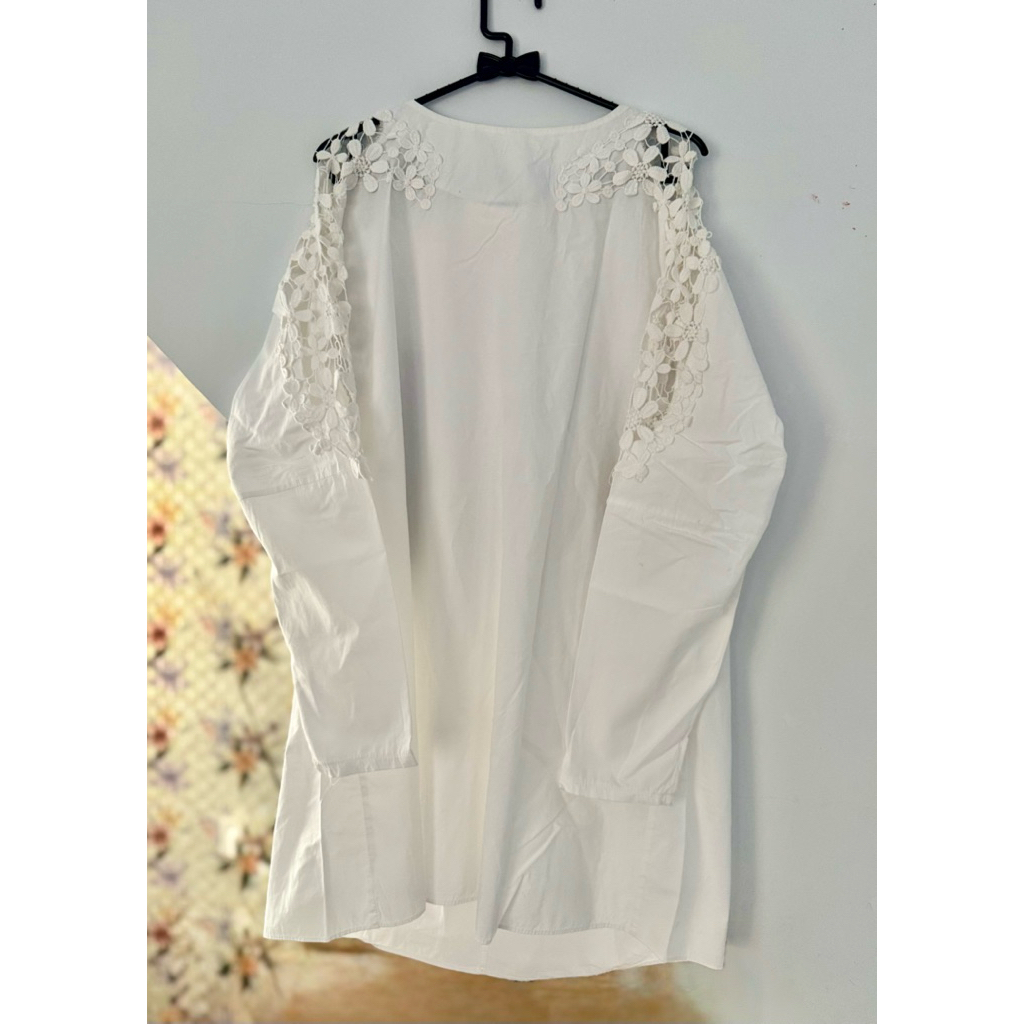 Preloved White Prada Blouse/Tunik Prada