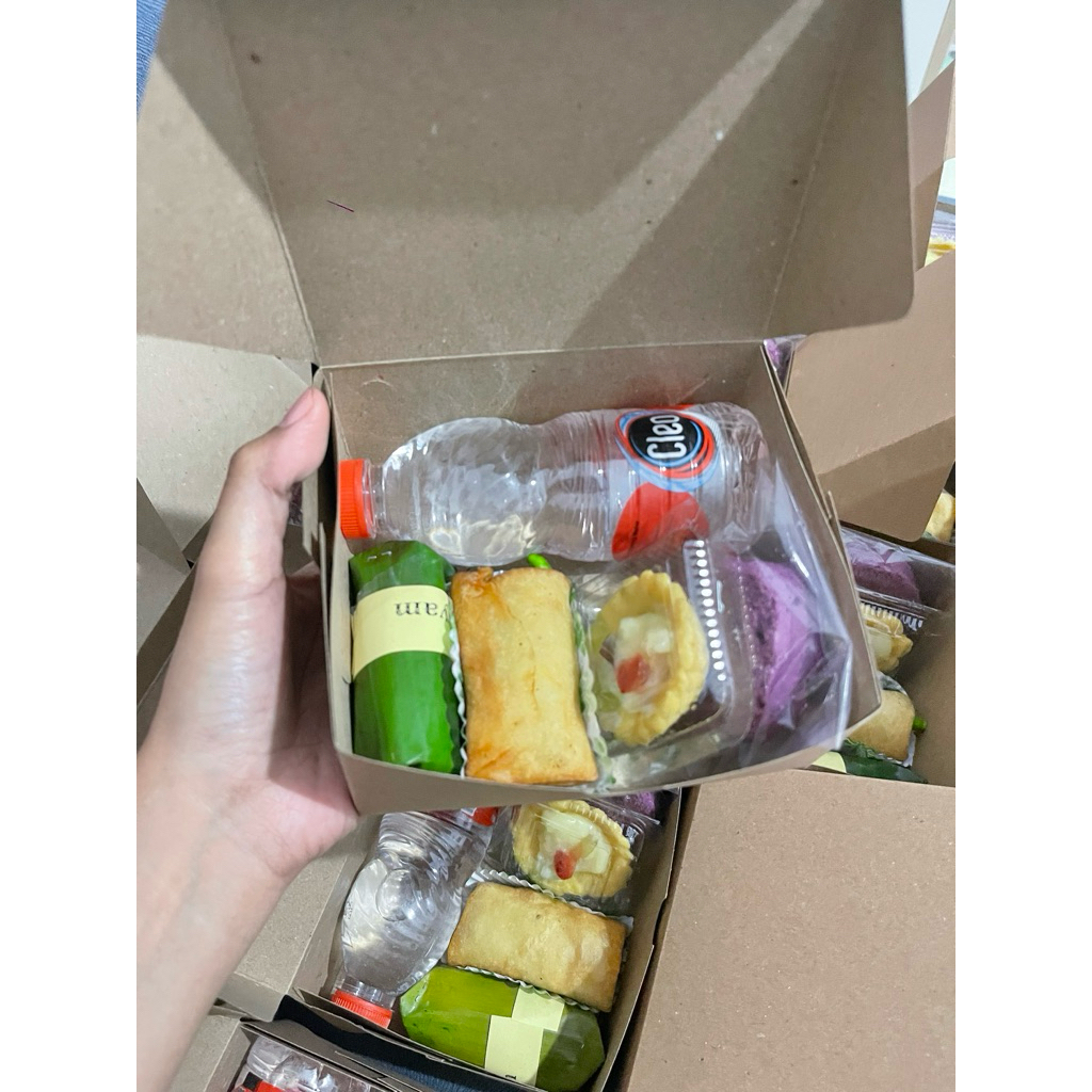 

paket snack box 13.500