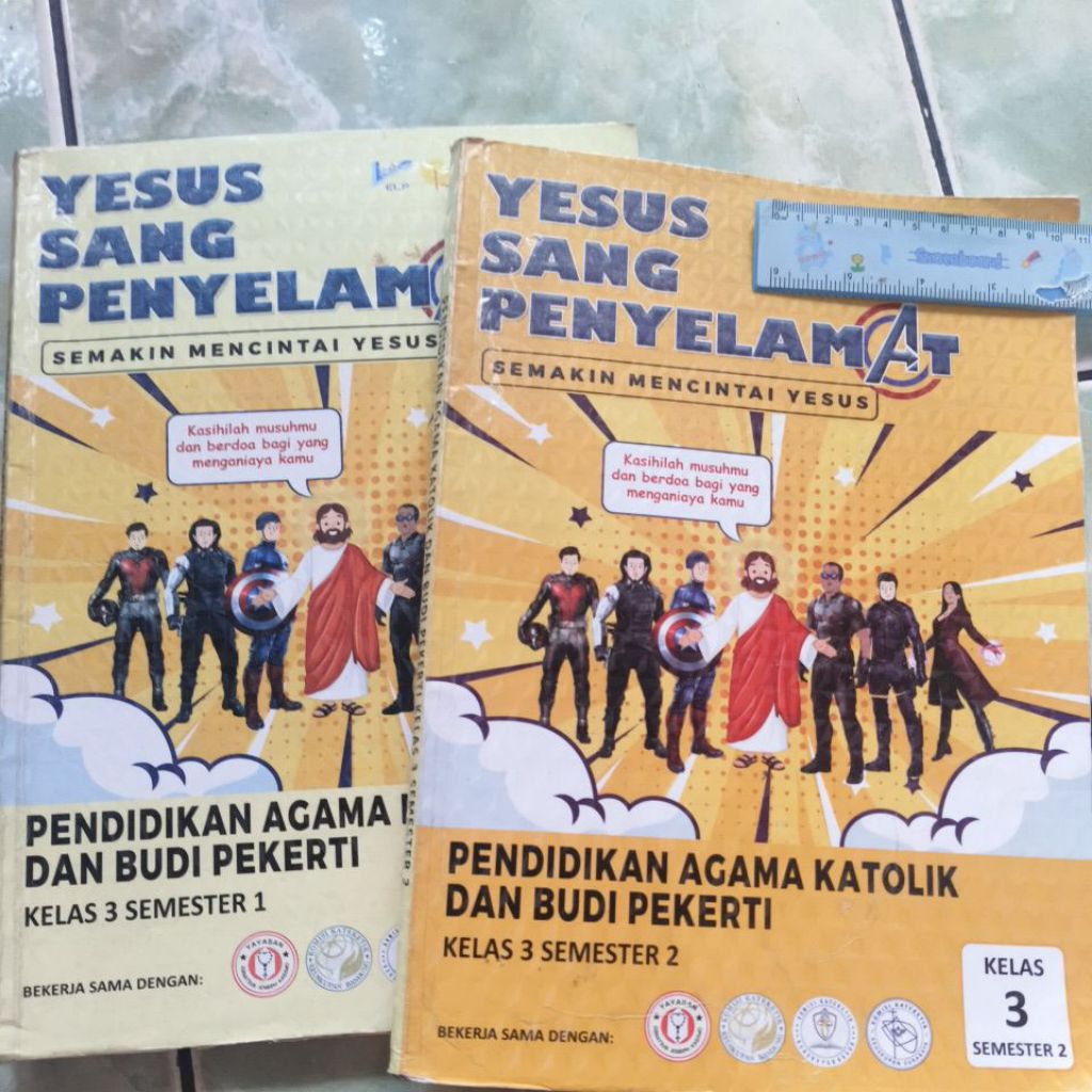 yesus sang penyelamat kelas 3 semester 1 dan 2