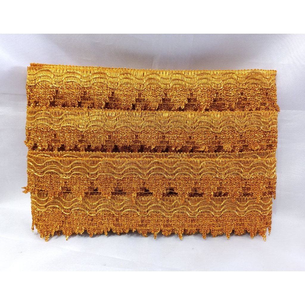 Renda mas 1199 / renda emas lebar +/- 4 cm / renda isi +/- 15 meter / renda lebar / renda besar