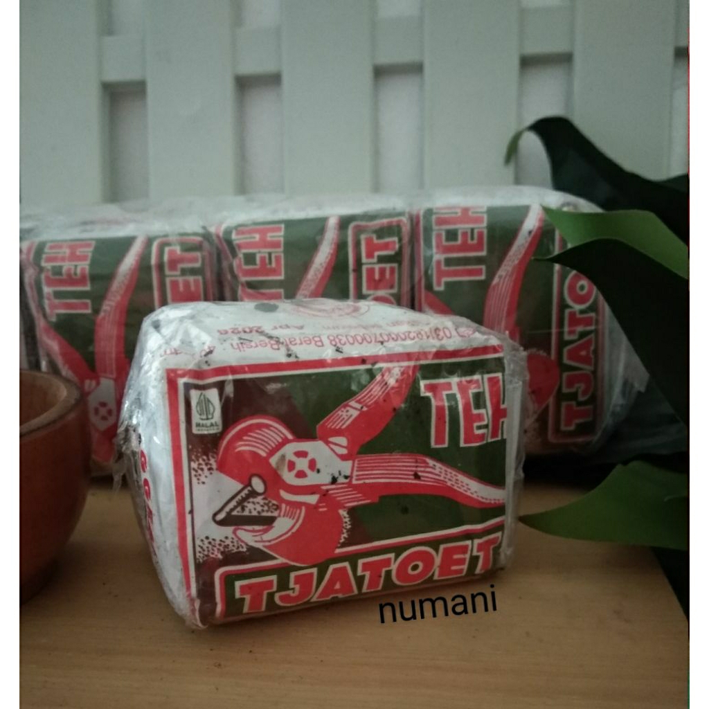 

Teh seduh wangi cap Tjatoet hijau 40 grm