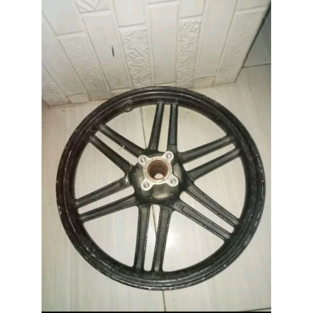 Velg Depan Suzuki Spin / Original Copotan