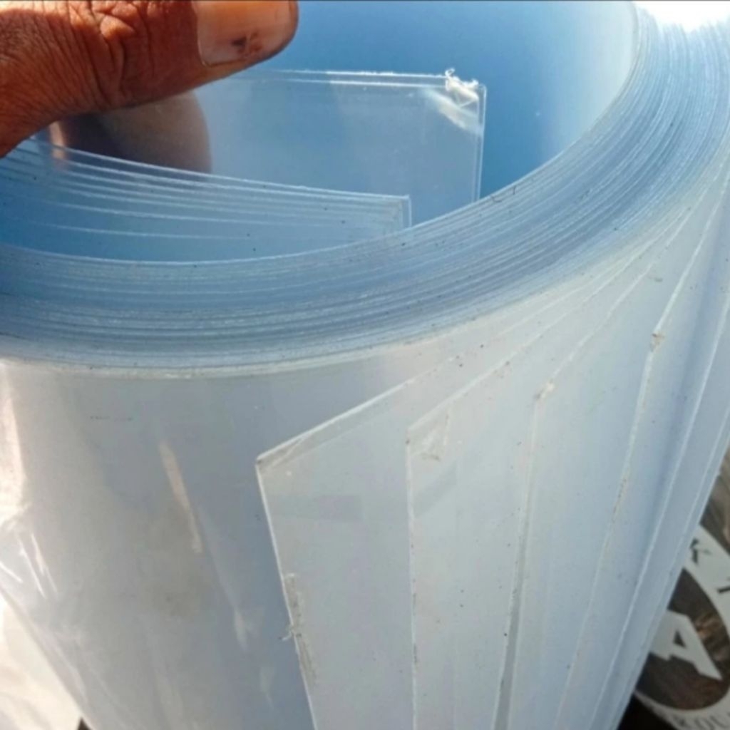 

mika kaku PVC clear 1mm x 30cm x 40cm mika PVC bening sheet lembaran 1mm custem