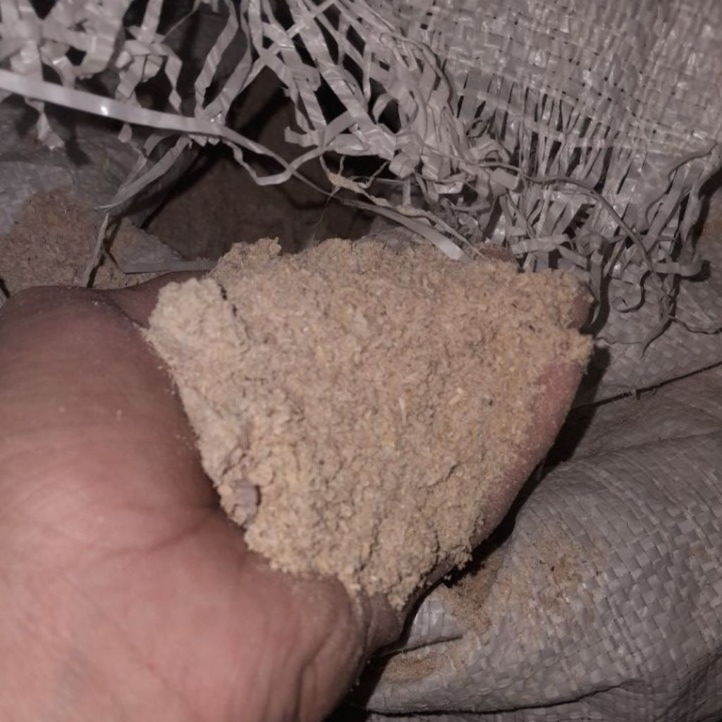 

Bekatul halus merek JBS(255pcs) beli 10 free 1kaleng