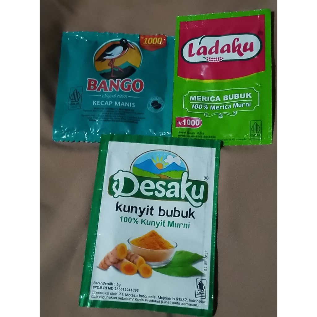

Kecap Bango+Kunyit Bubuk+Ladaku Paket 2Aj (TRB128)